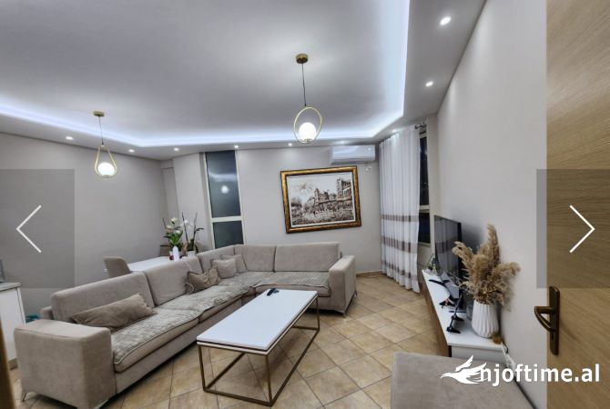 Shtepi ne shitje Apartament ne Tirane, 1+1, Mobilimi E mobiluar, Pagesa 90,000  Euro.