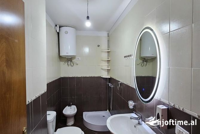 Shtepi ne shitje Apartament ne Tirane, 1+1, Mobilimi E mobiluar, Pagesa 85,000  Euro.