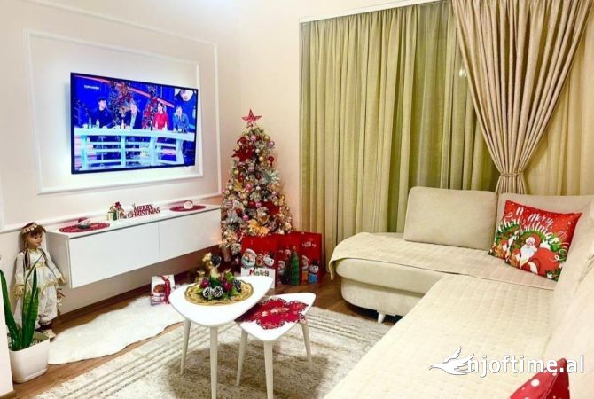 Shtepi ne shitje Apartament ne Tirane, 3+1, Mobilimi E mobiluar, Pagesa 250,000  Euro.