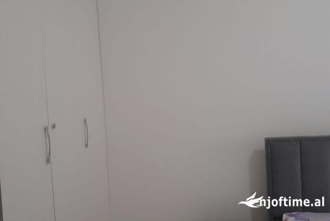 Shtepi me qera 2+1 ne Tirane - 45,000 Leke