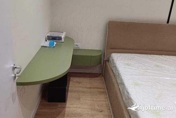 Shtepi me qera Apartament ne Tirane, 1+1, Mobilimi E mobiluar, Pagesa 800  Euro.