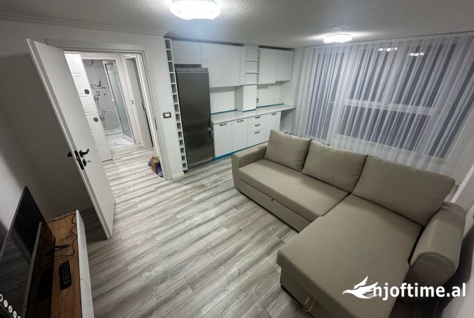 Shtepi me qera 1+1 ne Tirane - 450 Euro