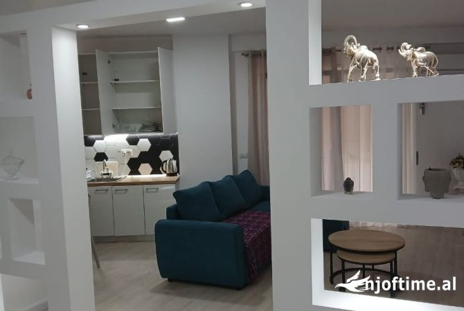 Shtepi me qera 1+1 ne Tirane - 45,000 Leke