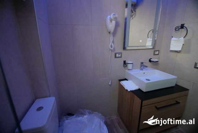 Shtepi me qera Apartament ne Tirane, 1+1, Mobilimi E mobiluar, Pagesa 550  Euro.