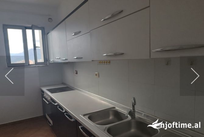 Shtepi me qera 3+1 ne Tirane - 400 Euro