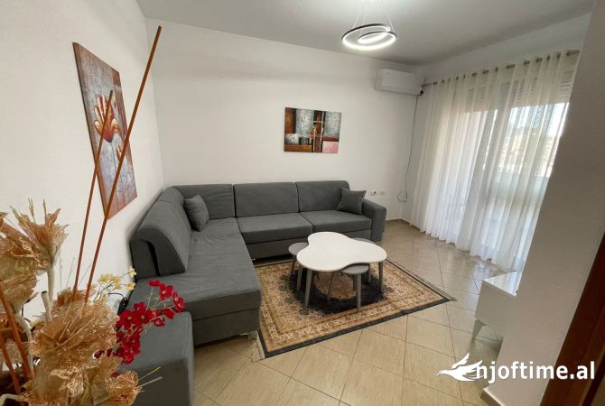 Shtepi me qera 1+1 ne Tirane - 550 Euro