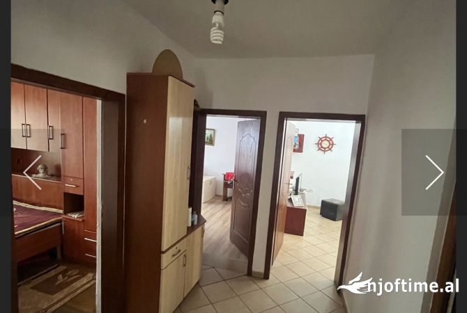 Shtepi me qera Apartament ne Tirane, 2+1, Mobilimi E mobiluar, Pagesa 500  Euro.