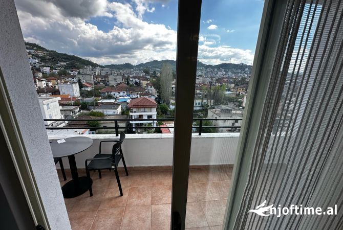 Shtepi ne shitje Apartament ne Tirane, 1+1, Mobilimi E mobiluar, Pagesa 95,000  Euro.