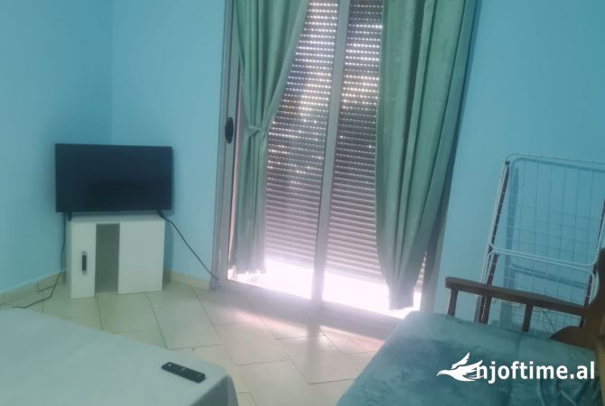Shtepi me qera 1+1 ne Vlore - 300 Euro