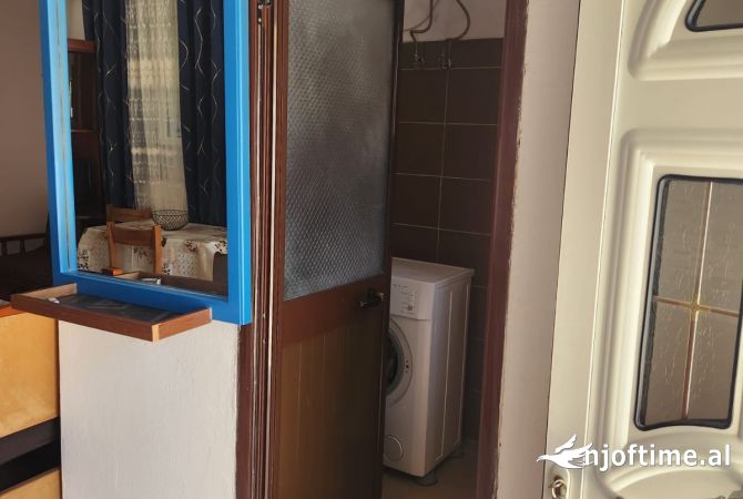 Shtepi me qera 1+1 ne Tirane - 30,000 Leke
