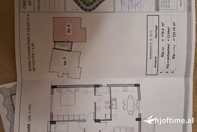 Shtepi ne shitje Apartament ne Tirane, 3+1, Mobilimi E mobiluar, Pagesa 250,000  Euro.