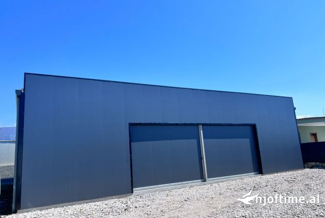 Ambient biznesi me qera 4+1 ne Tirane - 1,500 Euro