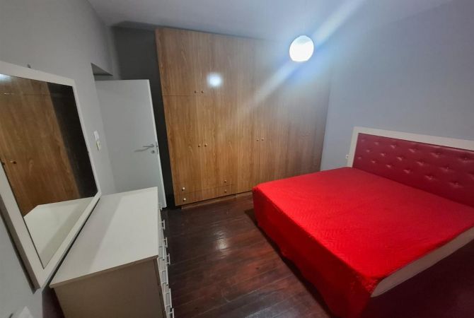 Shtepi me qera Apartament ne Tirane, 2+1, Mobilimi E mobiluar, Pagesa 60,000  Leke.
