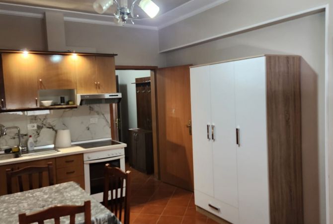 Shtepi me qera Garsoniere ne Tirane - 470 Euro