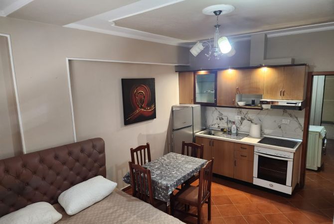 Shtepi me qera Garsoniere ne Tirane - 470 Euro