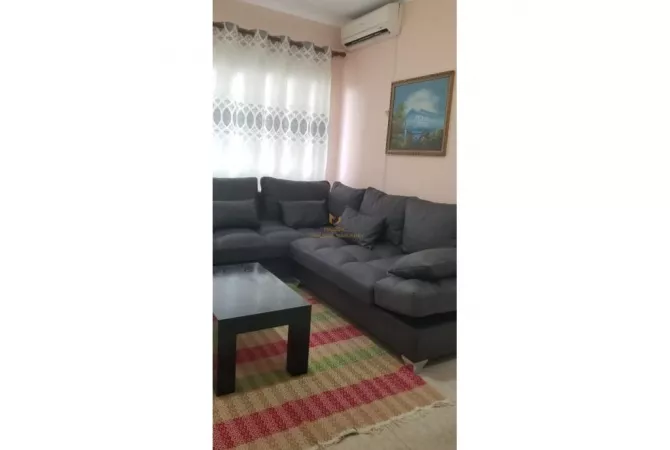 Shtepi me qera 1+1 ne Tirane - 420 Euro