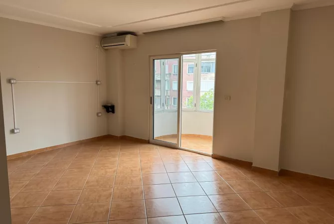 Jepet me qera zyre 4+1+2 tek sheshi Willson 