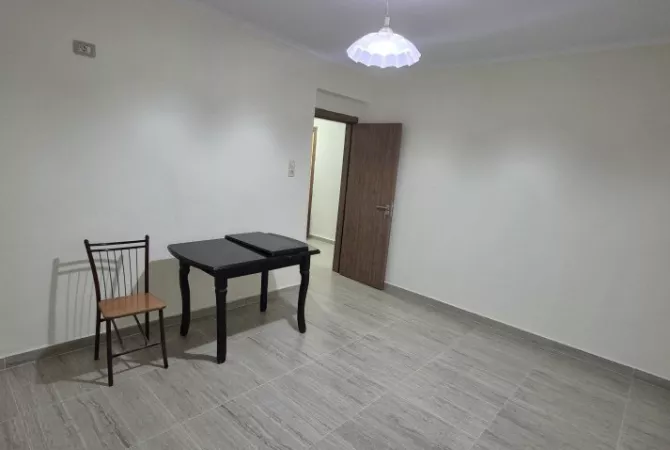 Casa in affitto 1+1 a Tirana - 40,000 Leke