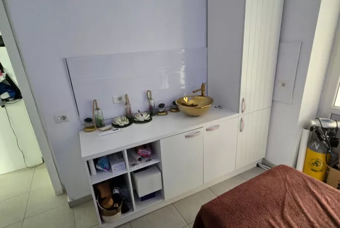 Jepet apartament 2+1 me qera ne Myslym Shyr per biznes