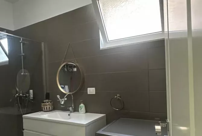 Casa in affitto 1+1 a Tirana - 700 Euro