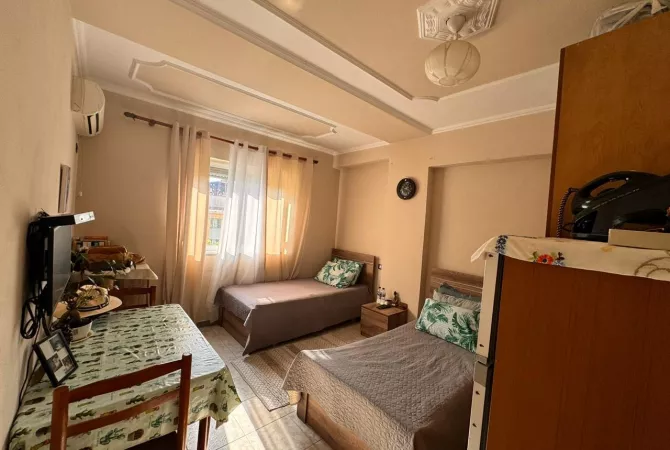 Shtepi me qera Garsoniere ne Tirane - 450 Euro