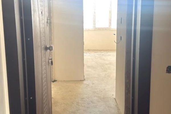 Apartment for sale in Tirana 2+1, Emty