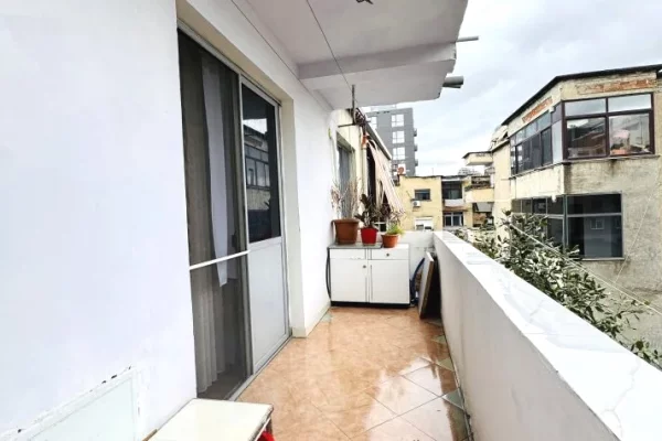 Apartment for rent in Tirana 1+1, Furnished