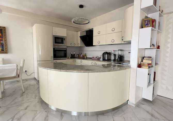 Shtepi ne shitje 2+1 ne Tirane - 265,000 Euro