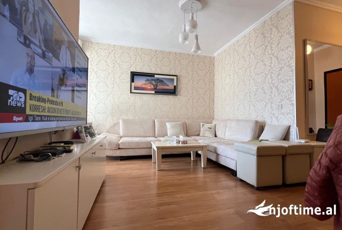 Shtepi ne shitje 1+1 ne Tirane - 155,000 Euro