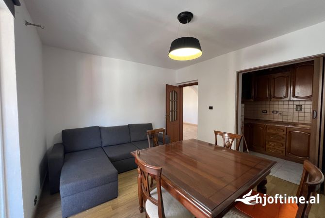 Shtepi ne shitje 3+1 ne Tirane - 145,000 Euro