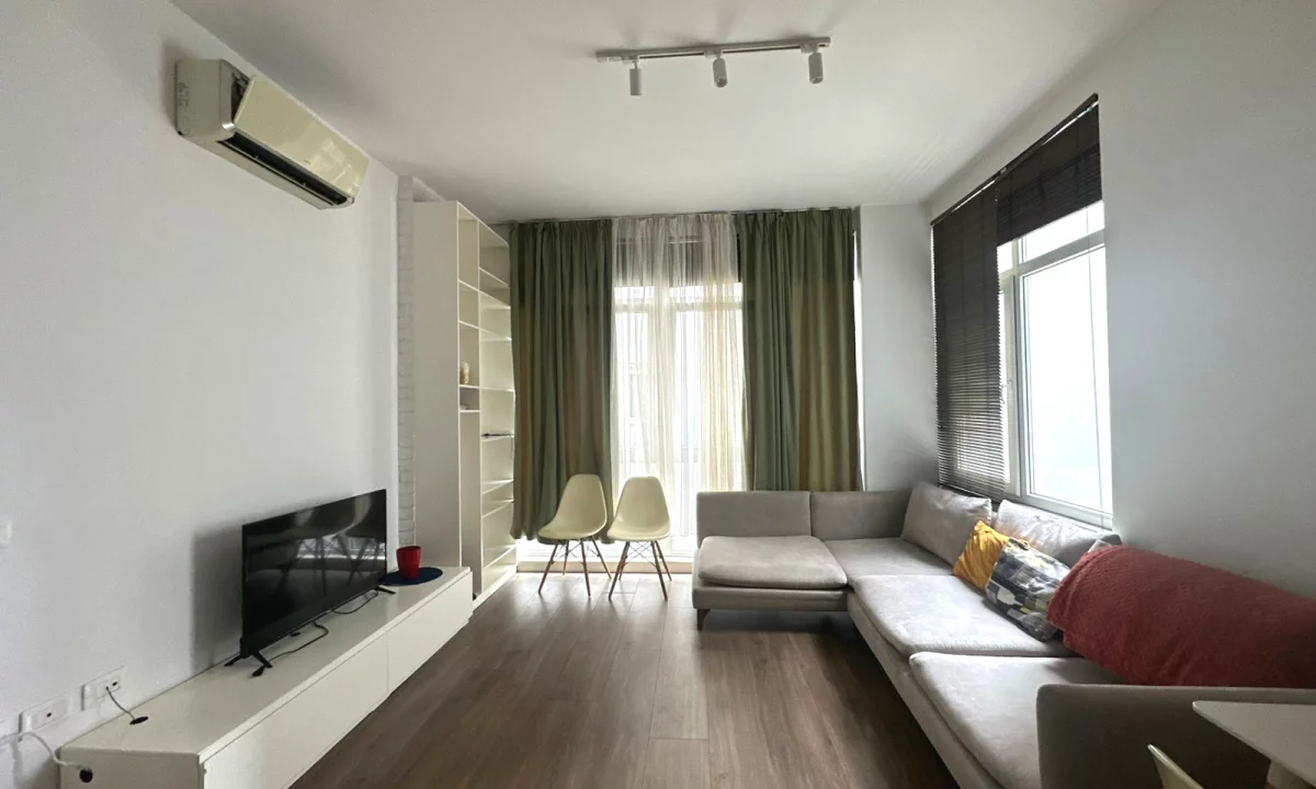Shtepi me qera Apartament ne Tirane, 1+1, Mobilimi E mobiluar, Pagesa 650  Euro.