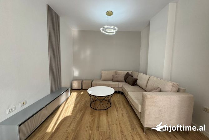 Shtepi ne shitje 2+1 ne Tirane - 117,999 Euro