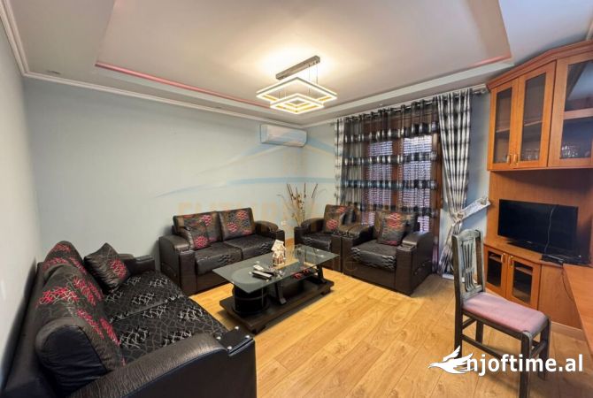 Shtepi me qera 3+1 ne Tirane - 550 Euro