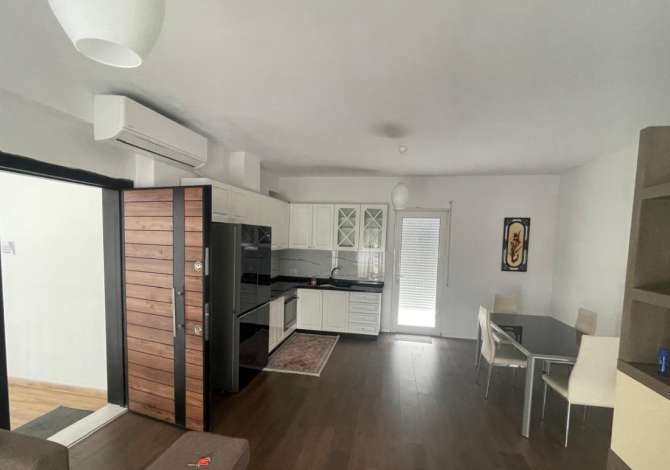 Shtepi me qera 3+1 ne Tirane - 500 Euro