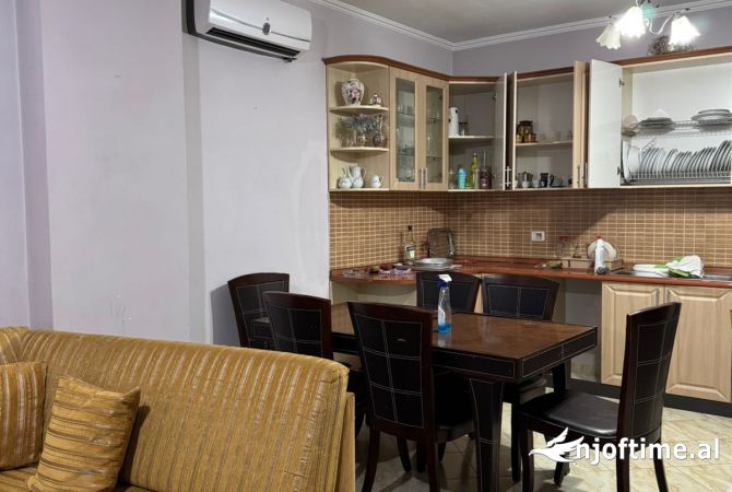 Shtepi me qera 2+1 ne Tirane - 450 Euro