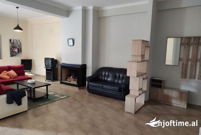 Shtepi me qera 3+1 ne Tirane - 650 Euro
