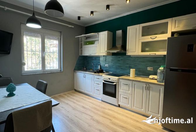 Shtepi me qera 1+1 ne Tirane - 550 Euro