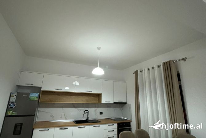 Shtepi me qera 1+1 ne Tirane - 500 Euro