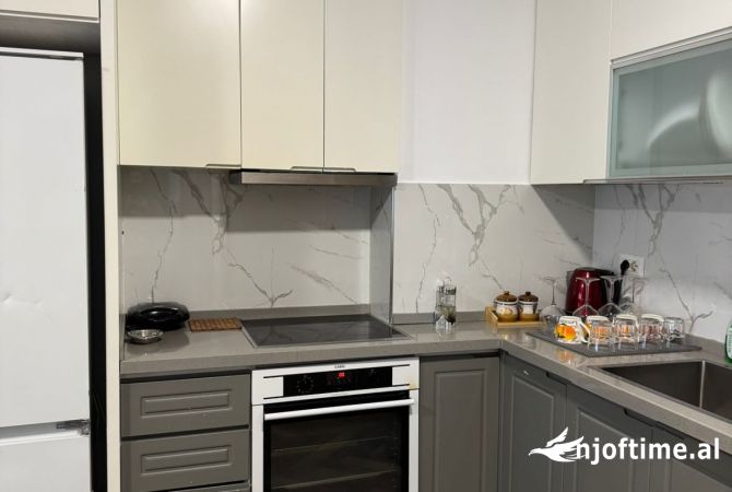 Shtepi me qera 1+1 ne Tirane - 550 Euro