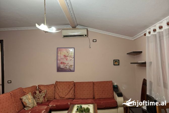 Shtepi me qera Apartament ne Tirane, 2+1, Mobilimi E mobiluar, Pagesa 45,000  Leke.