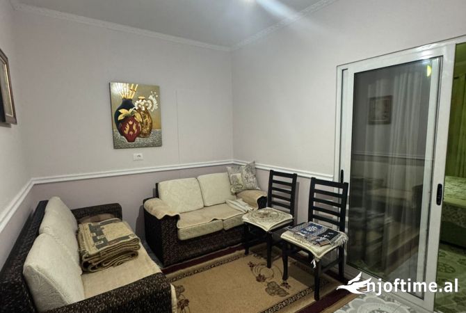 Casa in affitto 1+1 a Tirana - 35,000 Leke