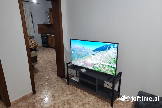 Shtepi me qera 1+1 ne Tirane - 45,000 Leke