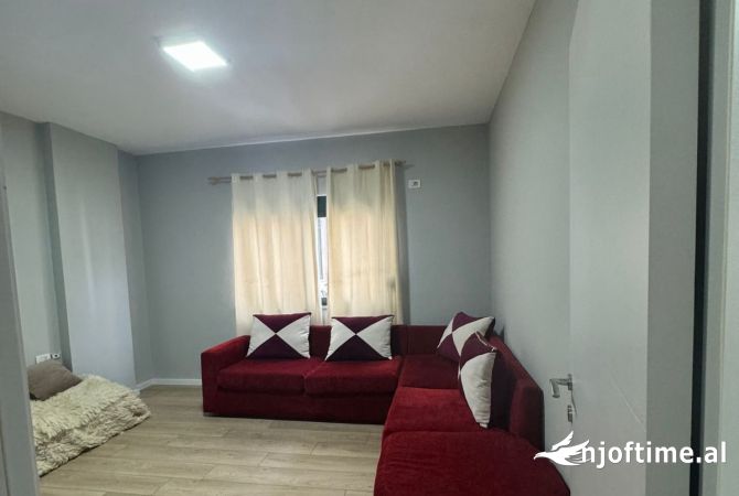 Shtepi me qera 2+1 ne Tirane - 500 Euro