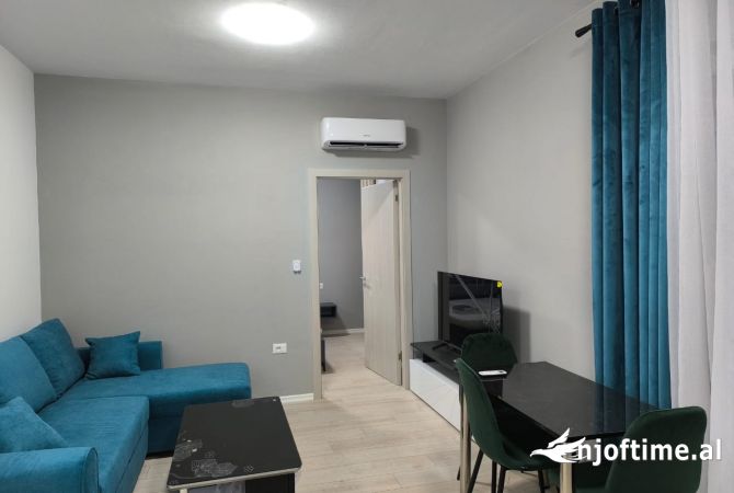 Shtepi me qera Apartament ne Tirane, 1+1, Mobilimi E mobiluar, Pagesa 50,000  Leke.