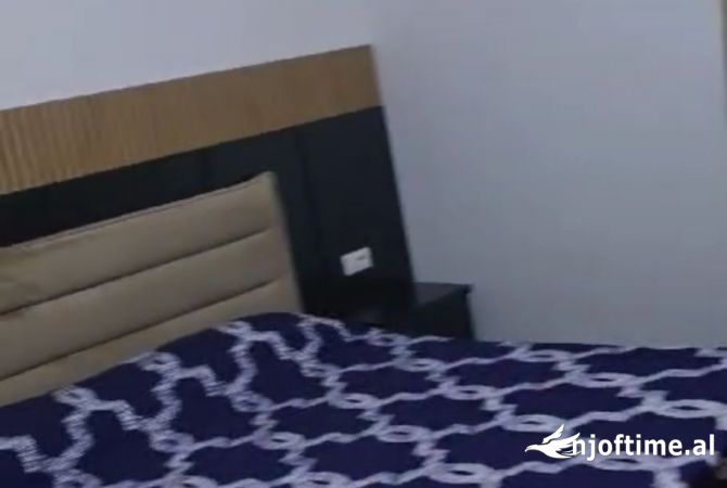 Shtepi me qera Shtepi Private ne Tirane, 2+1, Mobilimi E mobiluar, Pagesa 48,000  Leke.