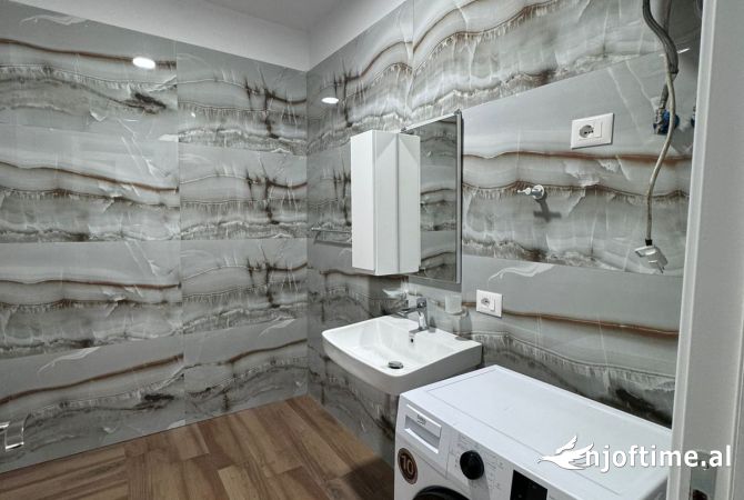 Shtepi me qera Apartament ne Tirane, 1+1, Mobilimi E mobiluar, Pagesa 50,000  Leke.