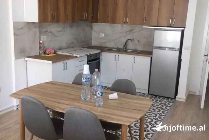 Shtepi me qera 1+1 ne Tirane - 500 Euro