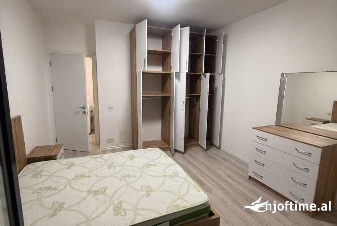 Shtepi me qera Apartament ne Tirane, 1+1, Mobilimi E mobiluar, Pagesa 45,000  Leke.