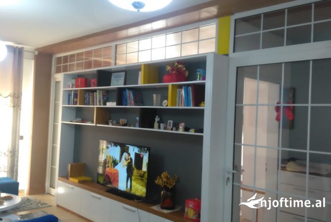 Shtepi me qera 1+1 ne Tirane - 400 Euro