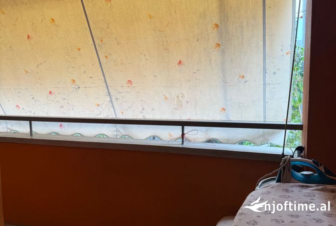 Shtepi me qera Apartament ne Tirane, 1+1, Mobilimi E mobiluar, Pagesa 40,000  Leke.